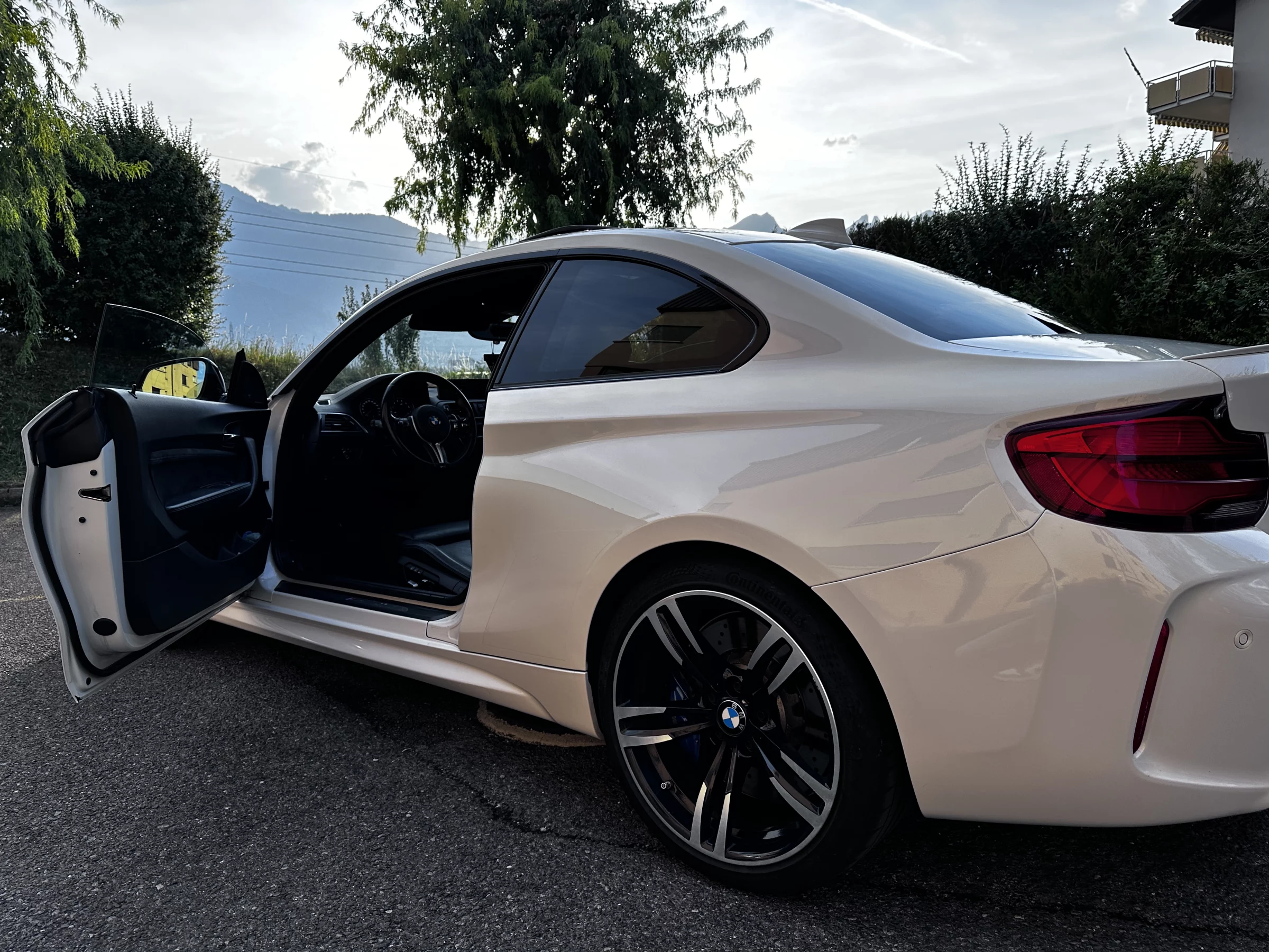 M2
